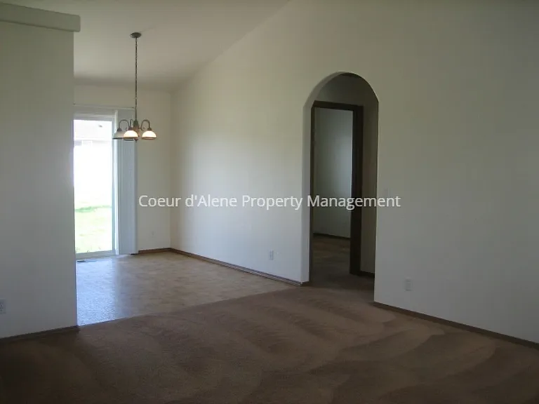 2863 N Shooting Star St — Photo 5