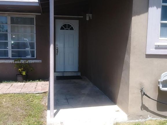 2nd image of 9821 Caribbean Blvd