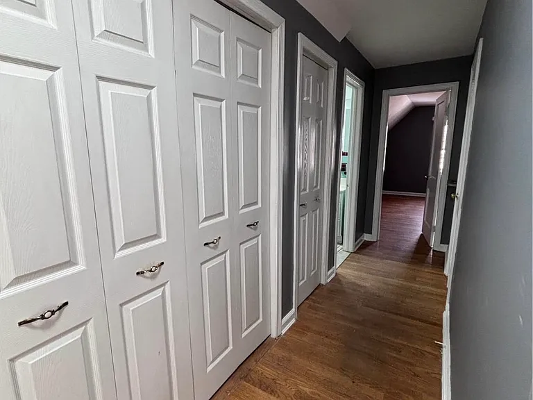 112 Harrington Ave — Photo 6