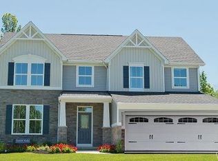 2056 Youngs Rd, East Amherst, NY 14051