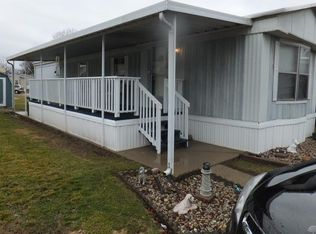 59 Airstream Dr, West Carrollton, OH 45449