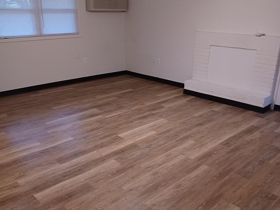 4th image of 12640 Catalina Dr #B