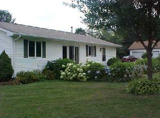 353 Woodlands Rd, Evans City, PA 16033