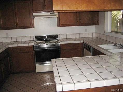 4th image of 24926 Nogal St