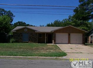 2608 Pollard St, Fort Worth, TX 76112