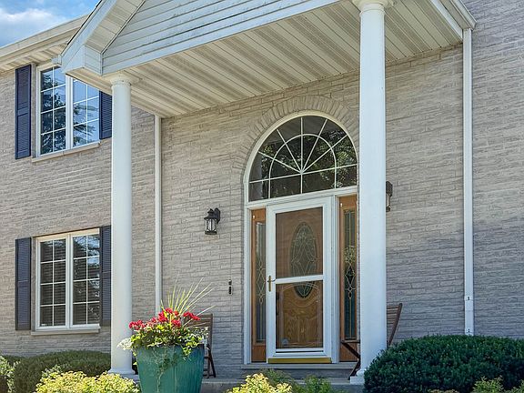 4th image of 3005 Countryside Ln