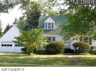 174 W Jefferson St, Jefferson, OH 44047