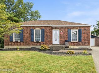 8305 Olive Hill Ct, Louisville, KY 40228