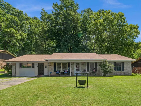 221 Dayton St, Tyler, TX 75702