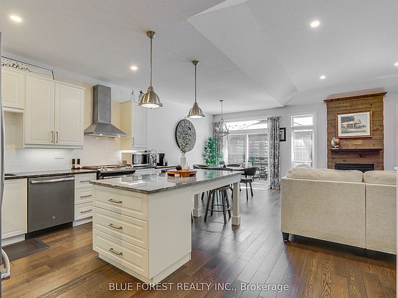 2nd image of 4700 Hamilton Rd #50