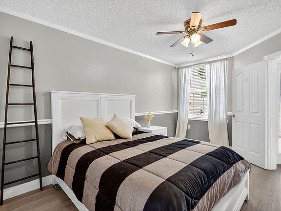 4th image of 503 Andover Ct #0