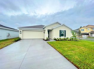 303 Heroic Rd, Davenport, FL 33837
