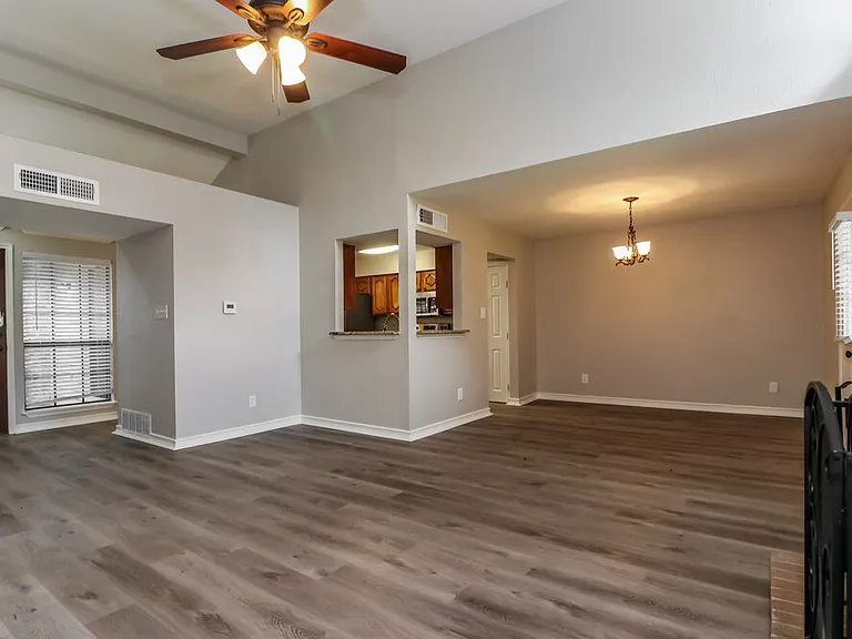 2321 Clareton Dr — Photo 5