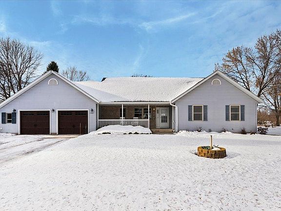3rd image of 1502 Armstrong Cir NW