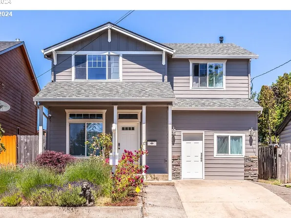 10011 SE Insley St, Portland, OR 97266