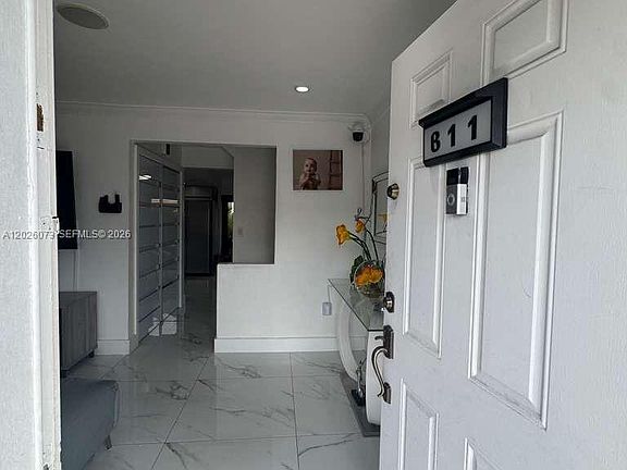 5th image of 8430 NW 8th St APT B11