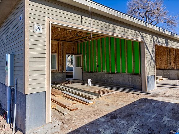 3rd image of 690 W Jewell Avenue