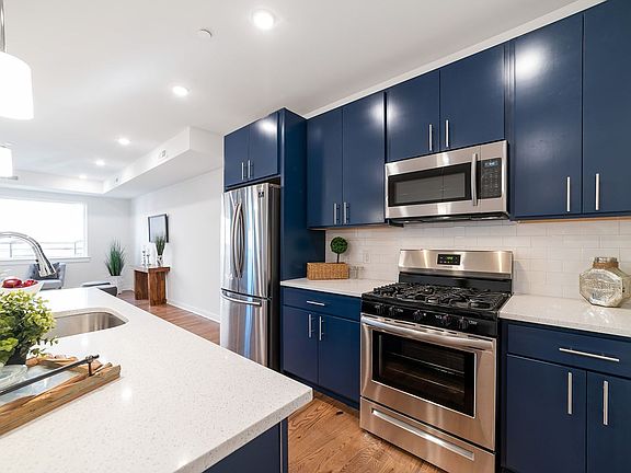 2nd image of 502-504 W Cecil B Moore Ave #502D