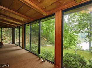 11620 Olympic Dr, Manassas, VA 20112