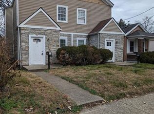 2115 Bradley Ave, Louisville, KY 40217
