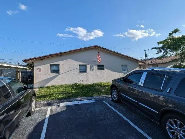 730 NE 46th Court, Oakland Park, FL 33334