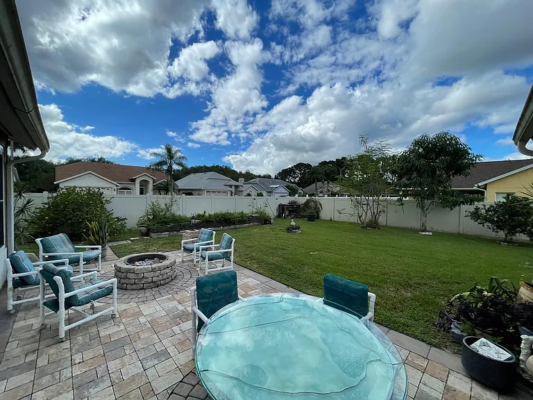 8919 Hannigan Ct — Photo 3