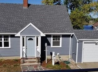 261 Lynn St, Peabody, MA 01960
