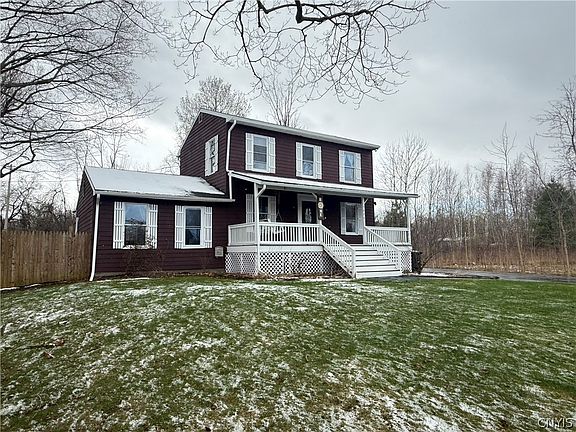 3rd image of 7084 Island Rd