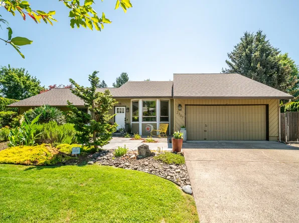 2307 SE Park Crest Ave, Vancouver, WA 98683