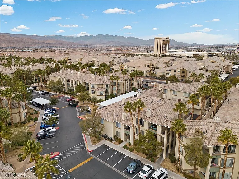 7107 S Durango Dr #203 — Photo 30