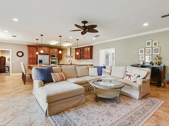5th image of 12480 Highland Dr