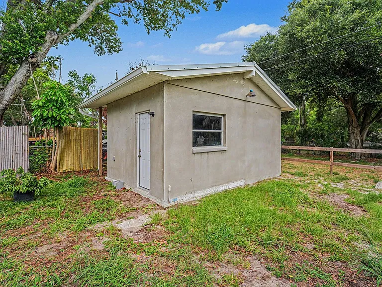 20 Hardee Cir N — Photo 24