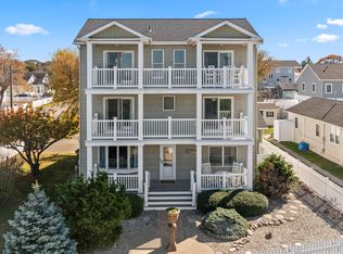 10 Delaware Bay Dr, Villas, NJ 08251