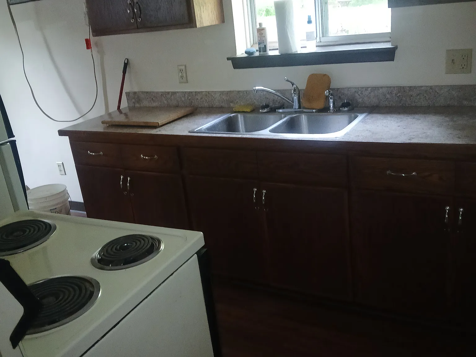 2 bed, 850 sqft, $1,275 — Photo 2