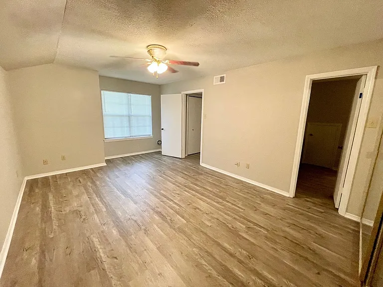 3825 Kimberly Dr — Photo 11