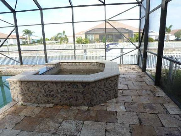 3rd image of 4737 Mainsail Dr
