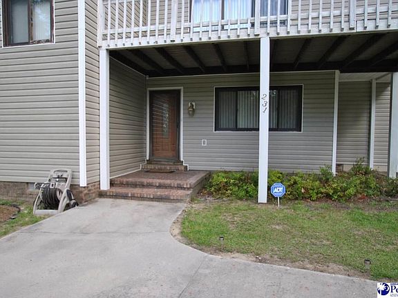 2nd image of 321 Creek Dr