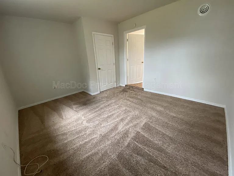 209 Hamilton St #A — Photo 13