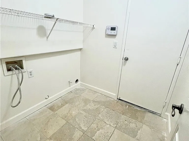 11739 Galewood St — Photo 10