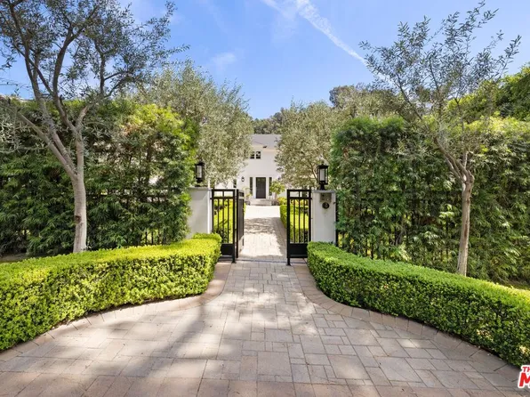 1214 Coldwater Canyon Dr, Beverly Hills, CA 90210