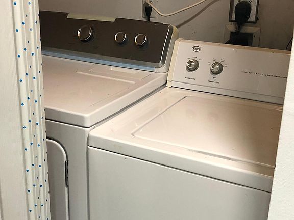 4th image of 1808 Cecil B Moore Ave Unit 1