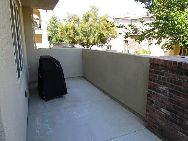 28750 Calle De La Paz Dr — Photo 14