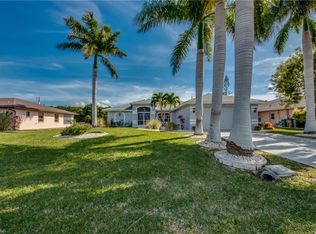 2217 SE 8th Pl, Cape Coral, FL 33990
