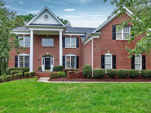 10837 Round Brook Cir, Raleigh, NC 27617