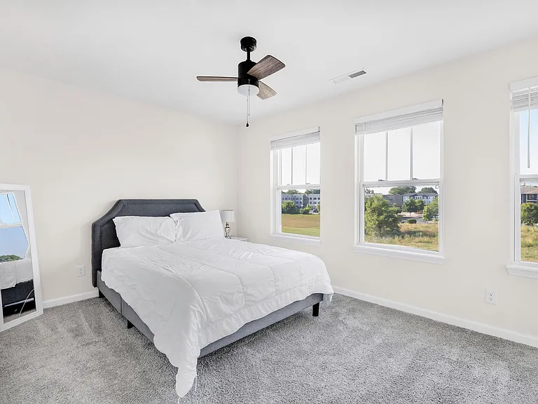 Second bedroom with ensuite bath!