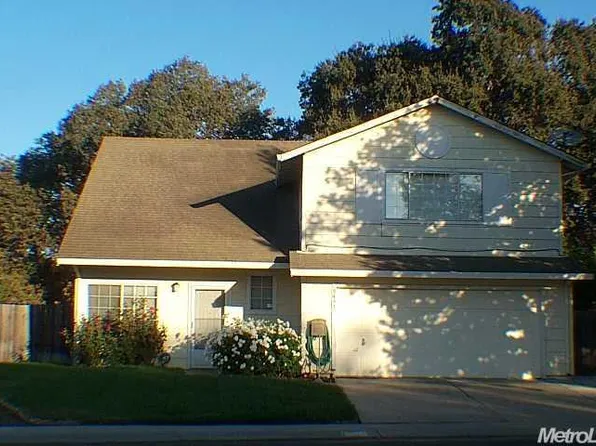 8491 Lorraine Ave, Stockton, CA 95210