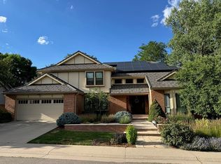10947 E Crestline Cir, Englewood, CO 80111