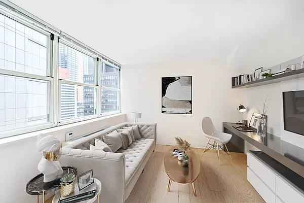 Rented by Compass | media 6