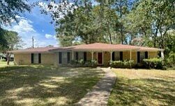 1st image of 6 Piney Hollow Pl