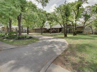 2016 E Mistletoe Ln, Edmond, OK 73034